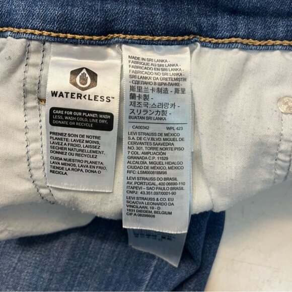 Levi's 726 High Rise Flare Jeans (plus Size) Medium Indigo Blue, size 18W - Picture 11 of 16